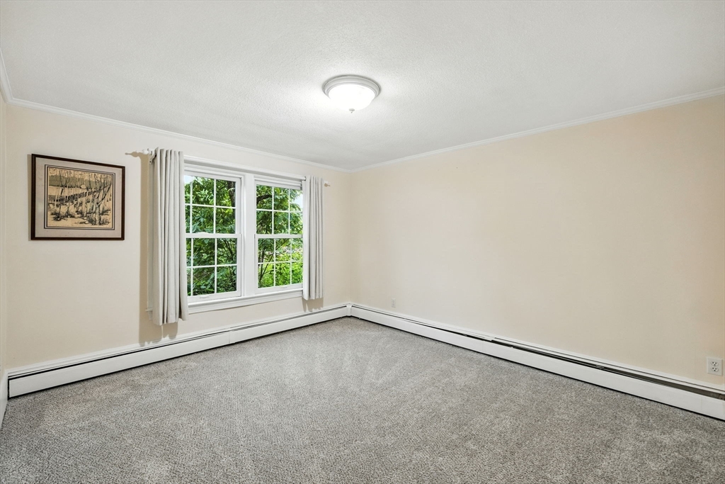 52 Wenham Road Topsfield, MA 01983 - Photo 28 of 42 an empty room with a window