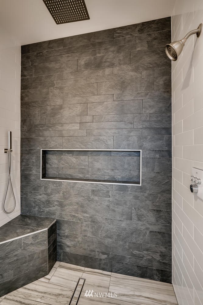 5603 42nd Avenue Southwest Seattle, WA 98136 - Photo 35 of 40 a bathroom with a shower