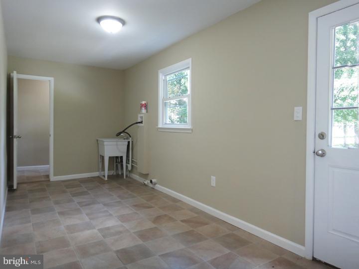 262 Woodbrook Road Yardley, PA 19067 - Photo 15 of 21 Laundry Room