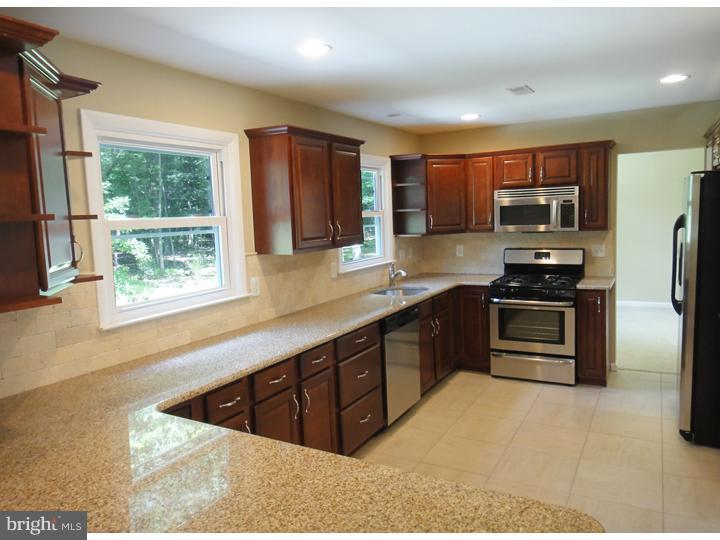 262 Woodbrook Road Yardley, PA 19067 - Photo 4 of 21 Kitchen