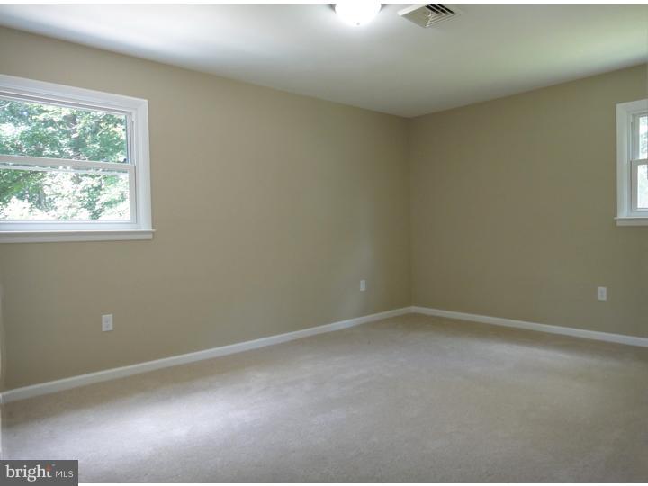 262 Woodbrook Road Yardley, PA 19067 - Photo 10 of 21 Bedroom - Main