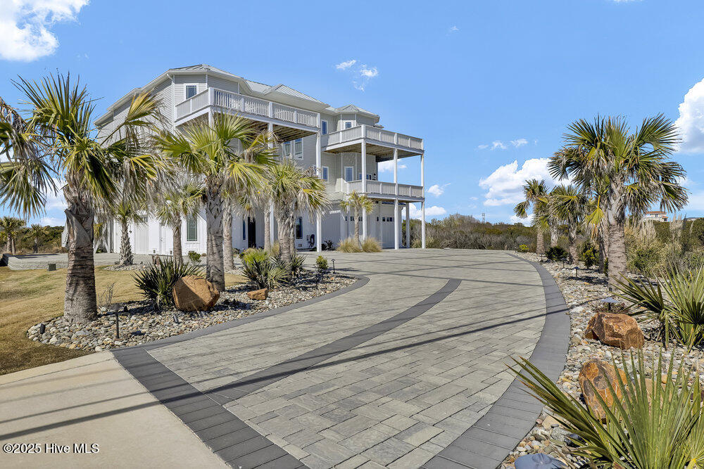 1511 New River Inlet Road North Topsail Beach, NC 28460 - Photo 2 of 85 Entry Driveway