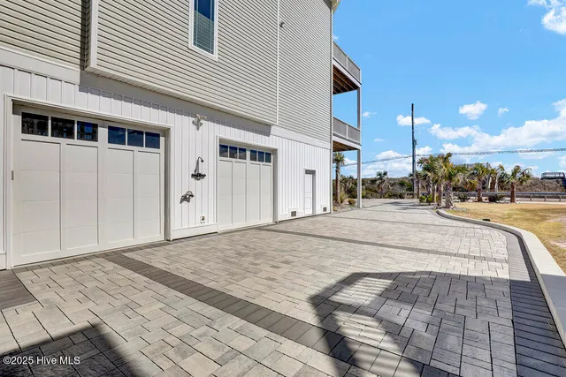 $3,500,000 | 1511 New River Inlet Road, North Topsail Beach, NC 28460