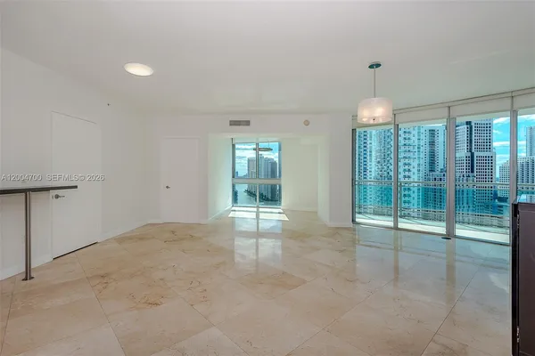 $4,300 | 350 South Miami Avenue, Unit 2702, Miami, FL 33130