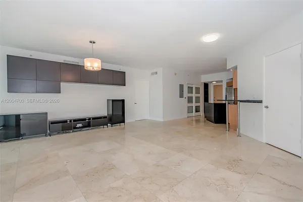 $4,300 | 350 South Miami Avenue, Unit 2702, Miami, FL 33130