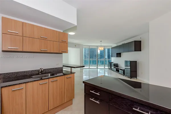 $4,300 | 350 South Miami Avenue, Unit 2702, Miami, FL 33130