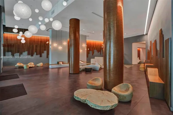 $4,300 | 350 South Miami Avenue, Unit 2702, Miami, FL 33130