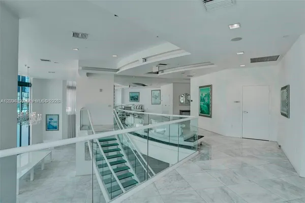$4,300 | 350 South Miami Avenue, Unit 2702, Miami, FL 33130