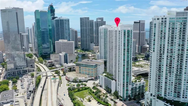 $4,300 | 350 South Miami Avenue, Unit 2702, Miami, FL 33130