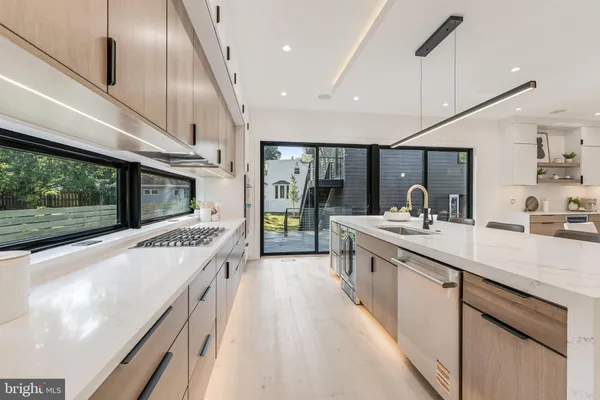 $1,750,000 | 3215 Cofer Road, Falls Church, VA 22042