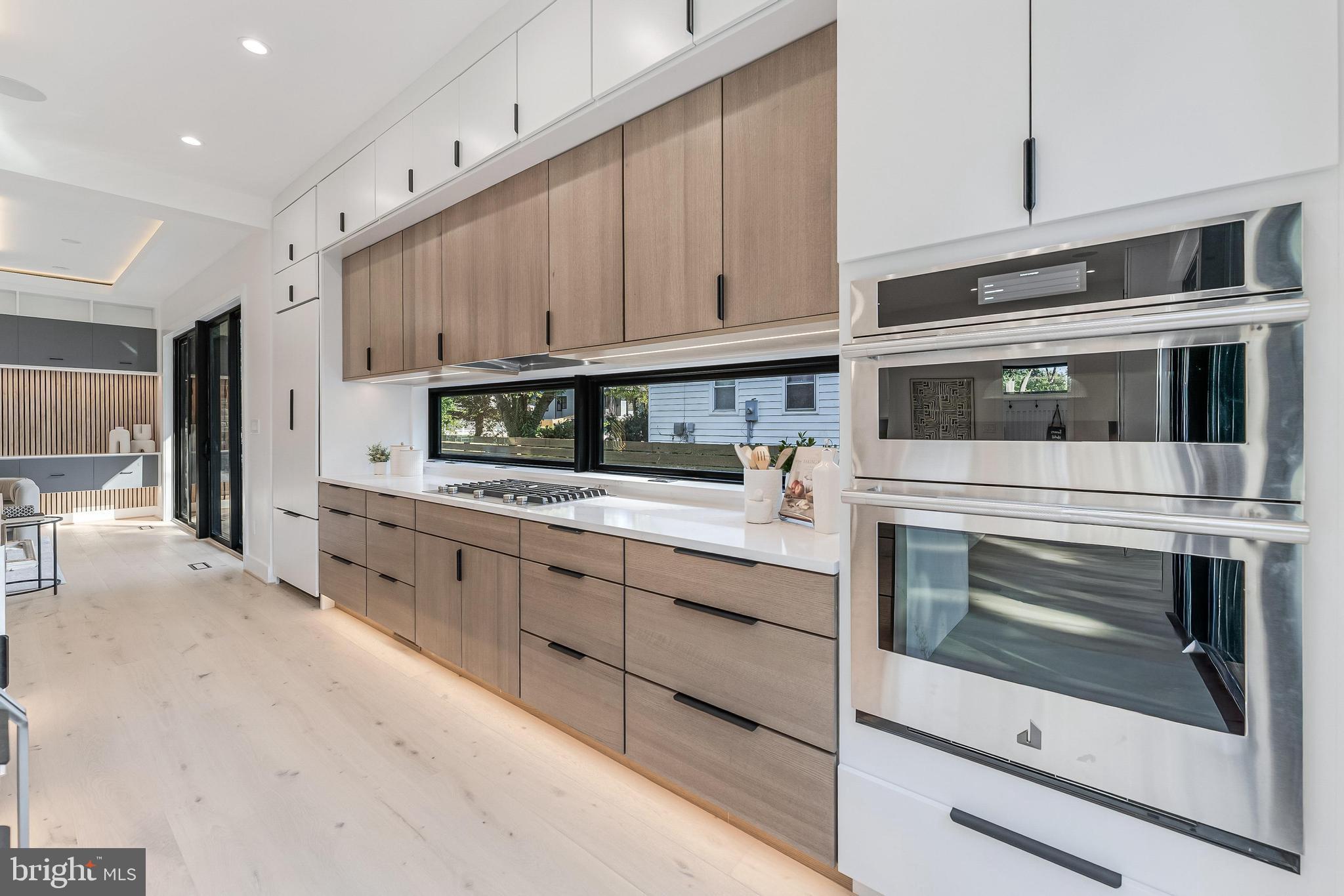 3215 Cofer Road Falls Church, VA 22042 - Photo 4 of 83 Luxury JennAir Applicances