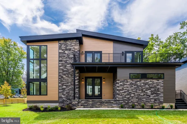 $1,750,000 | 3215 Cofer Road, Falls Church, VA 22042