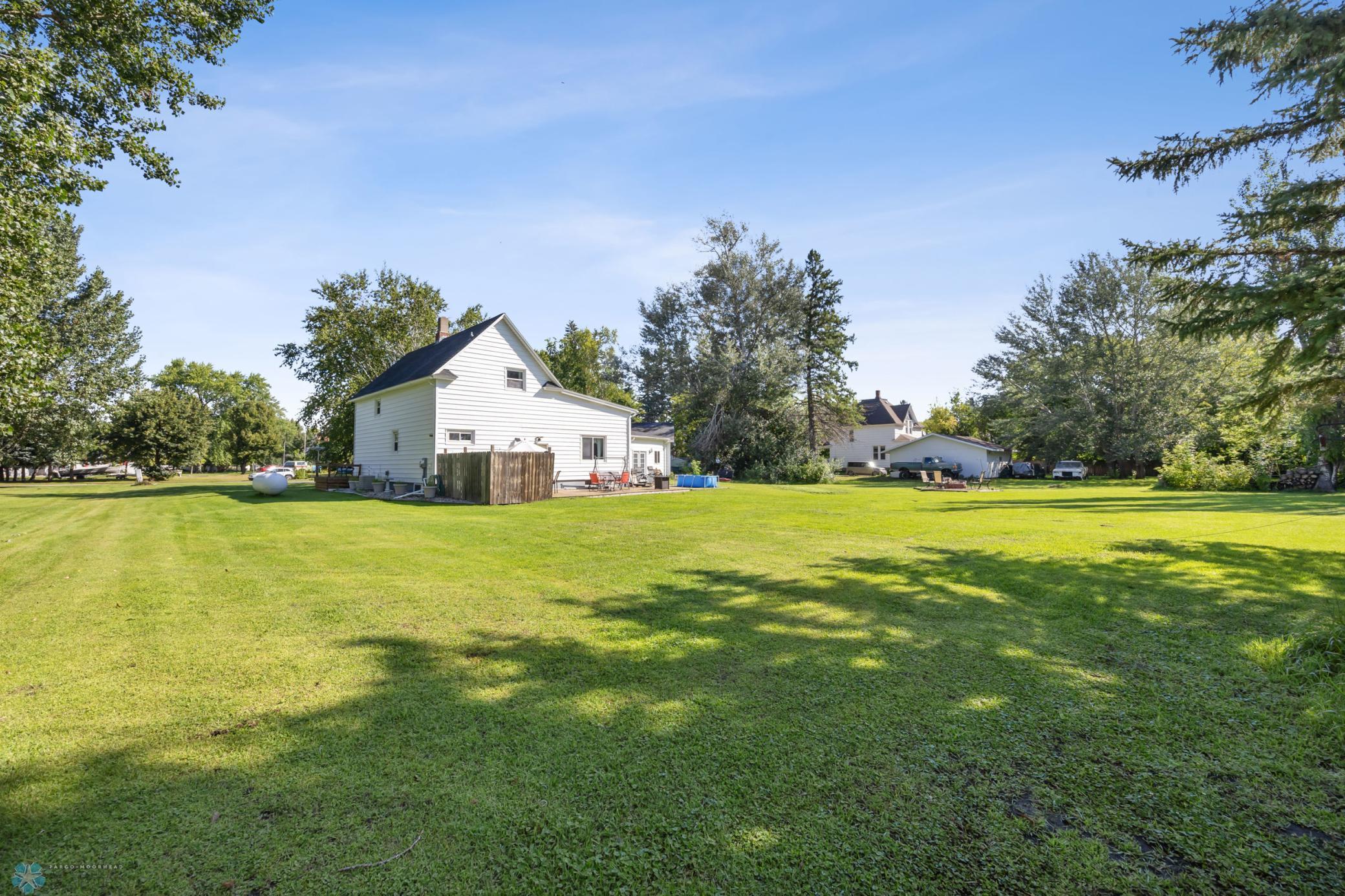 809 10th Street Hatton, ND 58240 - Photo 41 of 42