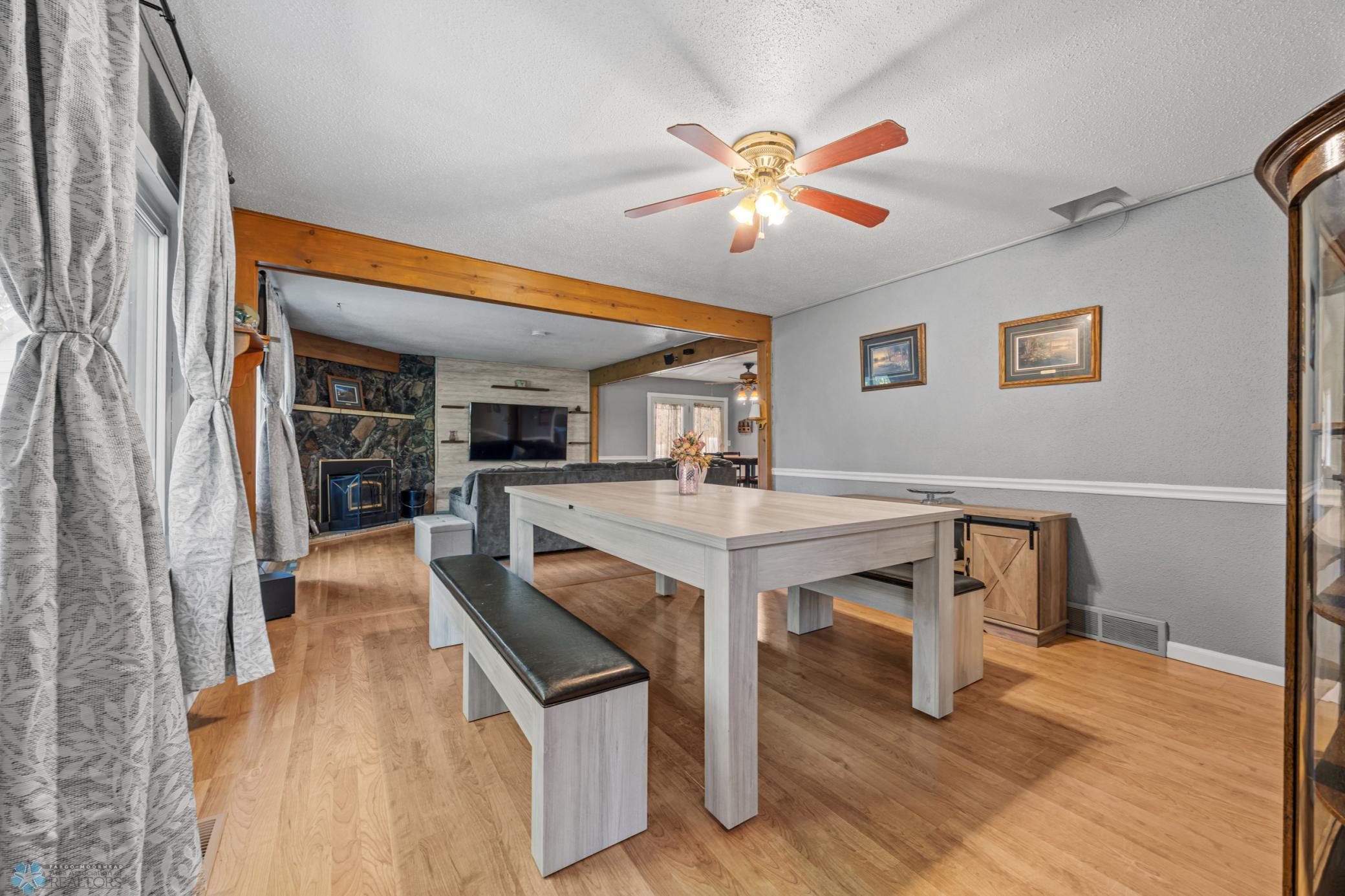 809 10th Street Hatton, ND 58240 - Photo 5 of 42