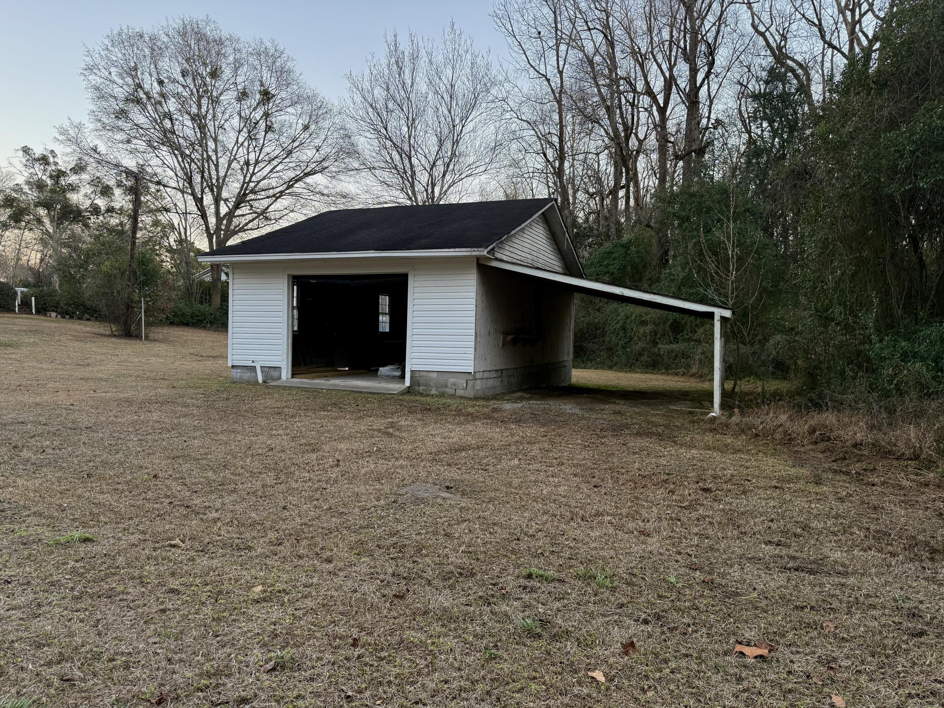 2282 Garrison Street Sumter, SC 29154 - Photo 61 of 63 Lean to for additional storage