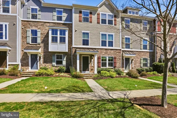 $439,900 | 627 Potomac View Parkway, Brunswick, MD 21716
