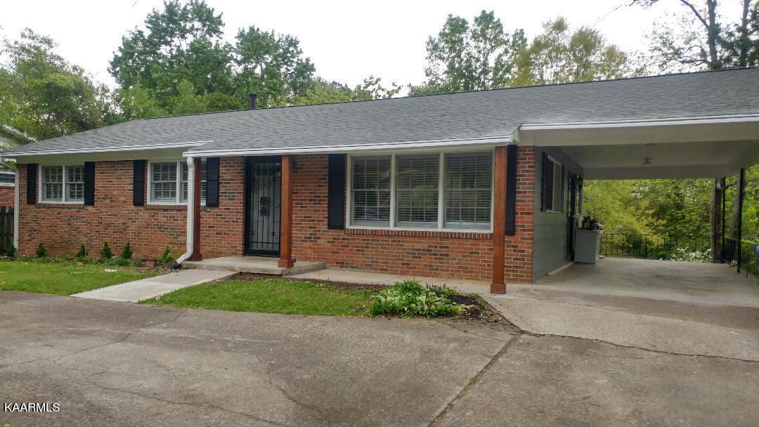 135 Hillside Road Oak Ridge, TN 37830 - Photo 1 of 34 thumbnail