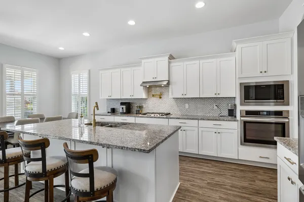 $975,000 | 1008 Quillen Way, Lebanon, TN 37087