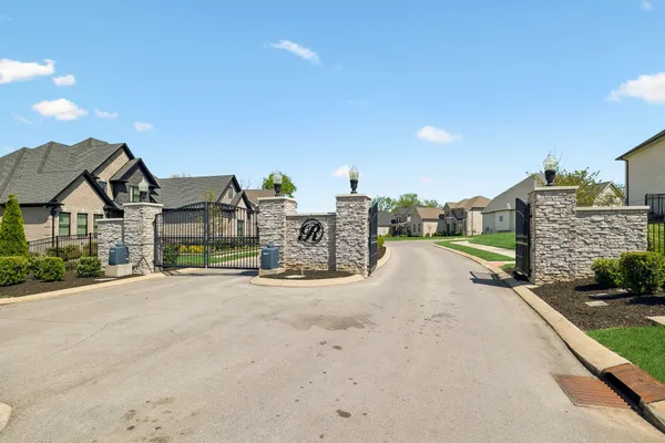 $975,000 | 1008 Quillen Way, Lebanon, TN 37087