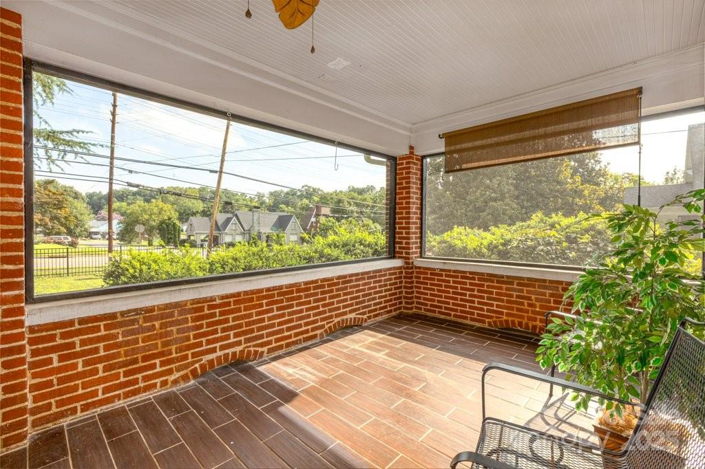 584 Rutherford Road Marion, NC 28752 - Photo 13 of 34