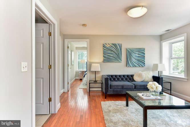 1439 Spring Road Northwest, Unit 301 Washington, DC 20010 - Photo 2 of 28 Living Room
