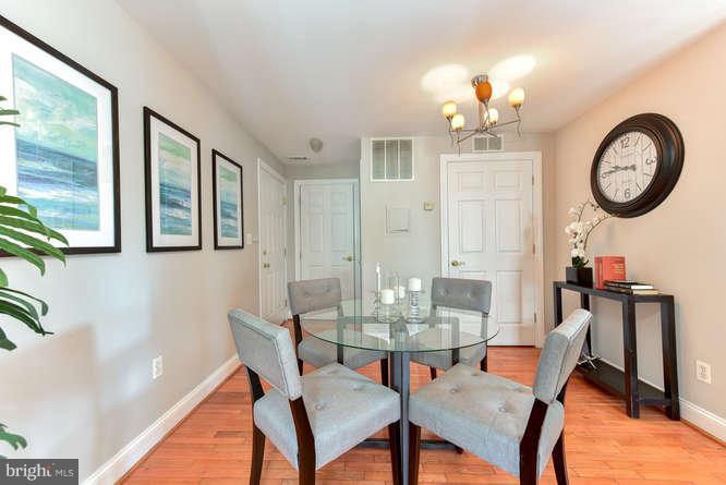 1439 Spring Road Northwest, Unit 301 Washington, DC 20010 - Photo 9 of 28 Dining Room
