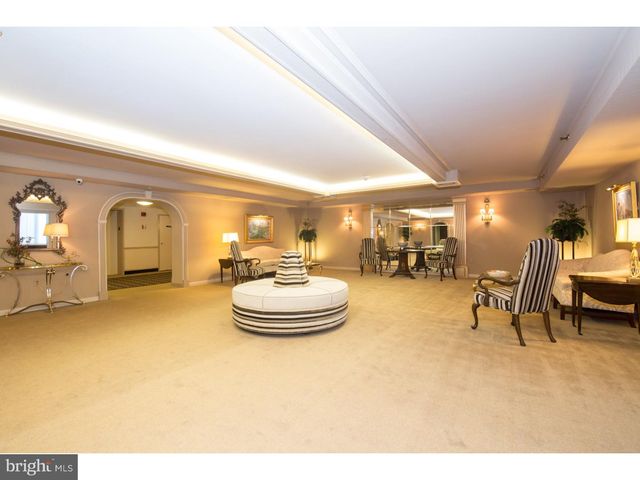 $190,000 | 930 Montgomery Avenue, Unit T6, Bryn Mawr, PA 19010