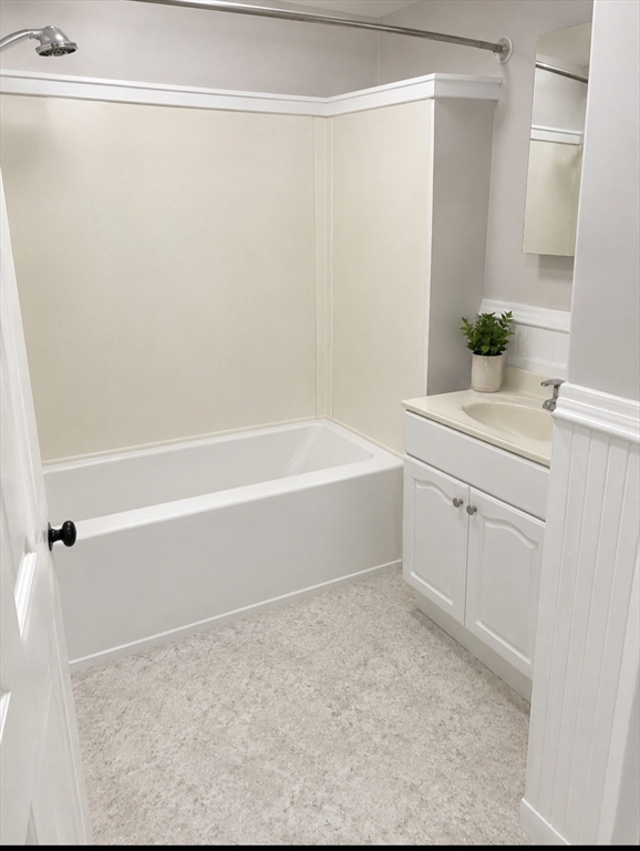 411 Broadway, Unit 2 Lynn, MA 01904 - Photo 11 of 12