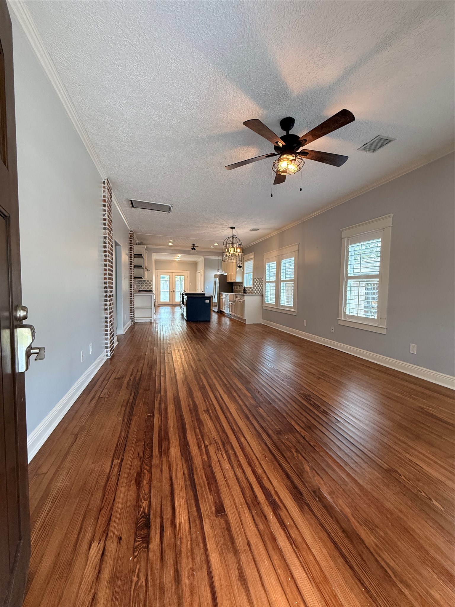 1120 Winston Street Houston, TX 77009 - Photo 11 of 32
