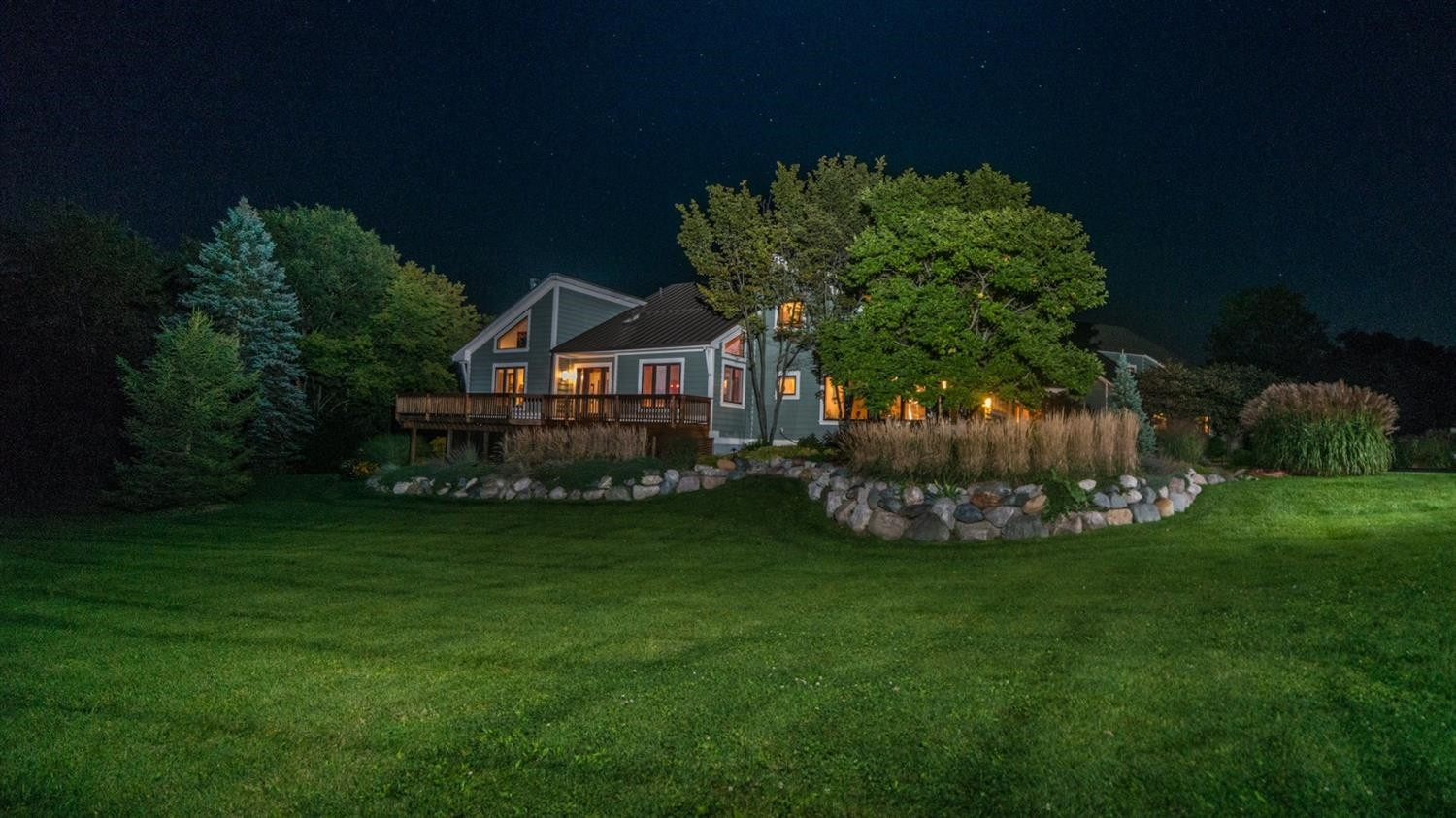 3672 Prospect Road Ann Arbor, MI 48105 - Photo 3 of 10 Photo 3