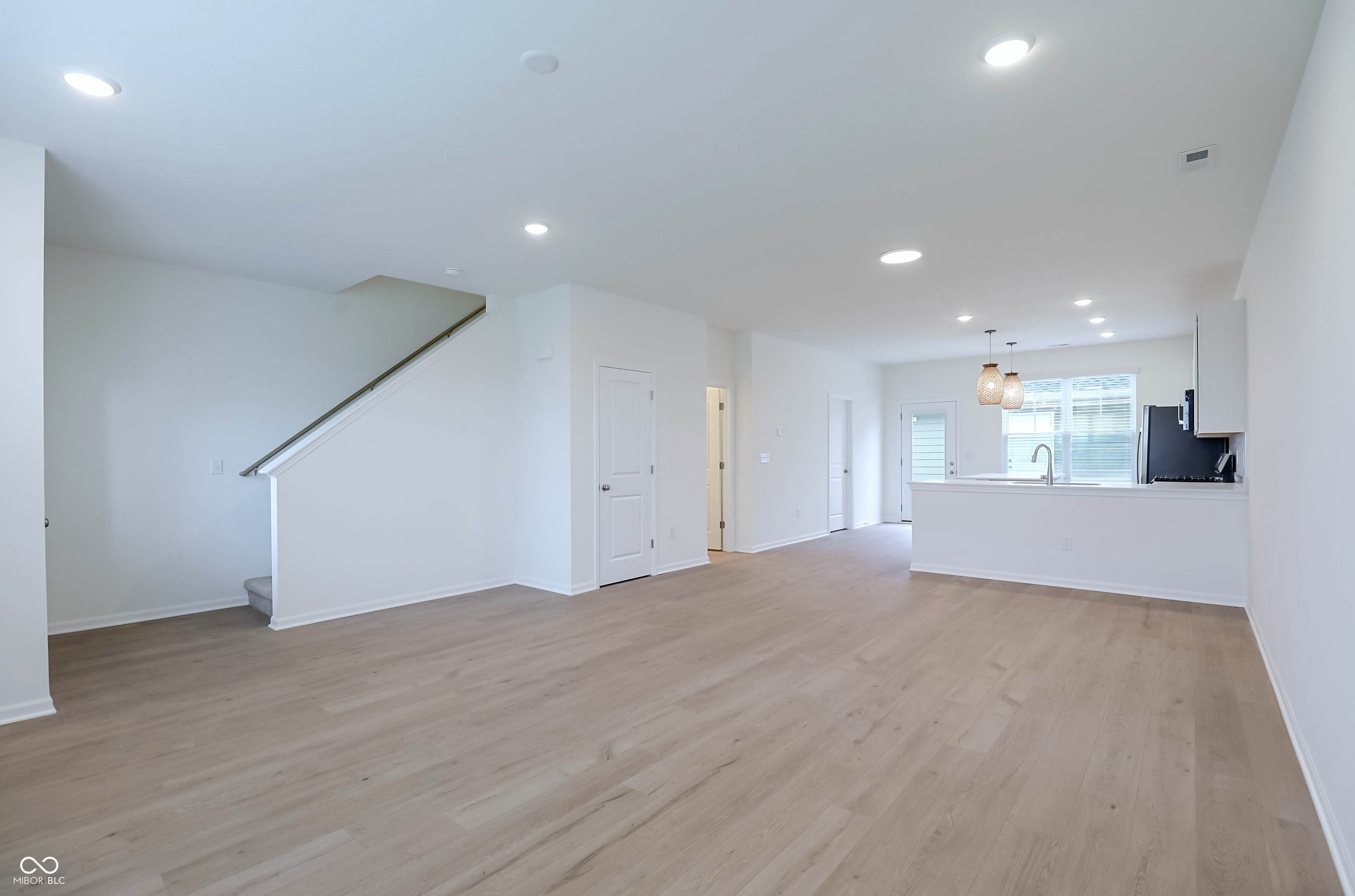 2706 Smith Road Plainfield, IN 46168 - Photo 4 of 29
