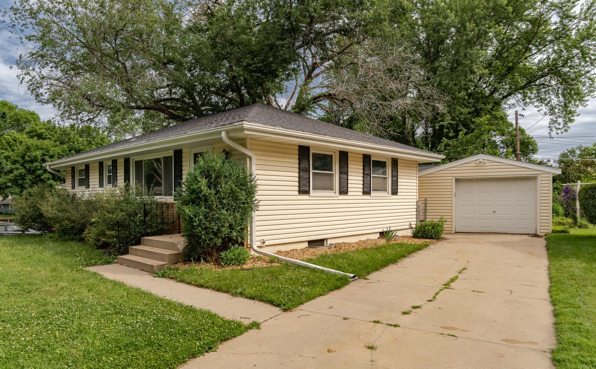 1349 21st Street Northwest Rochester, MN 55901 - Photo 1 of 1 Gallery Image 1