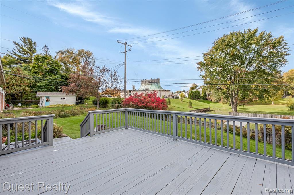 1401 Sycamore Drive Rochester Hills, MI 48307 - Photo 37 of 45
