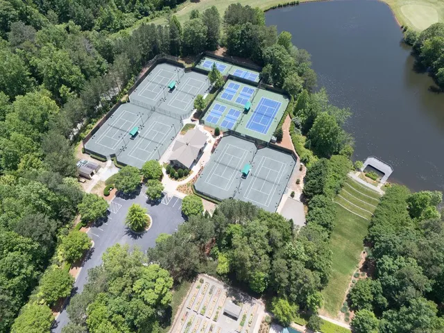 $629,000 | 206 Canyon Fairway Trace, Canton, GA 30114