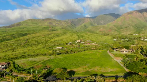 $2,499,000 | Lau Awa Place, Lahaina, HI 96761