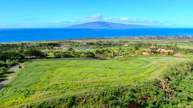 $2,499,000 | Lau Awa Place, Lahaina, HI 96761