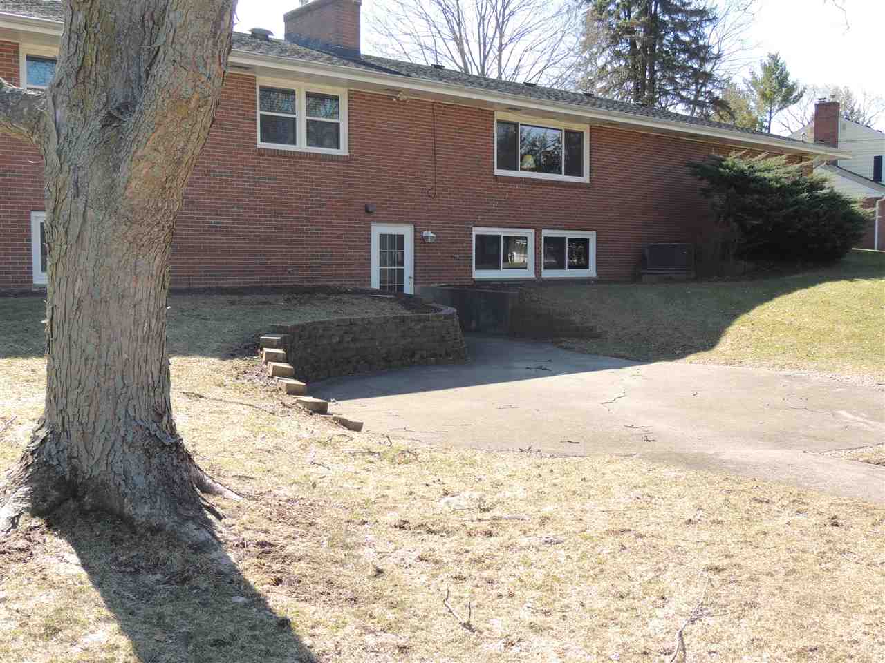 4114 Cushman Road Rockford, IL 61114 - Photo 4 of 25 a view of backyard of the house