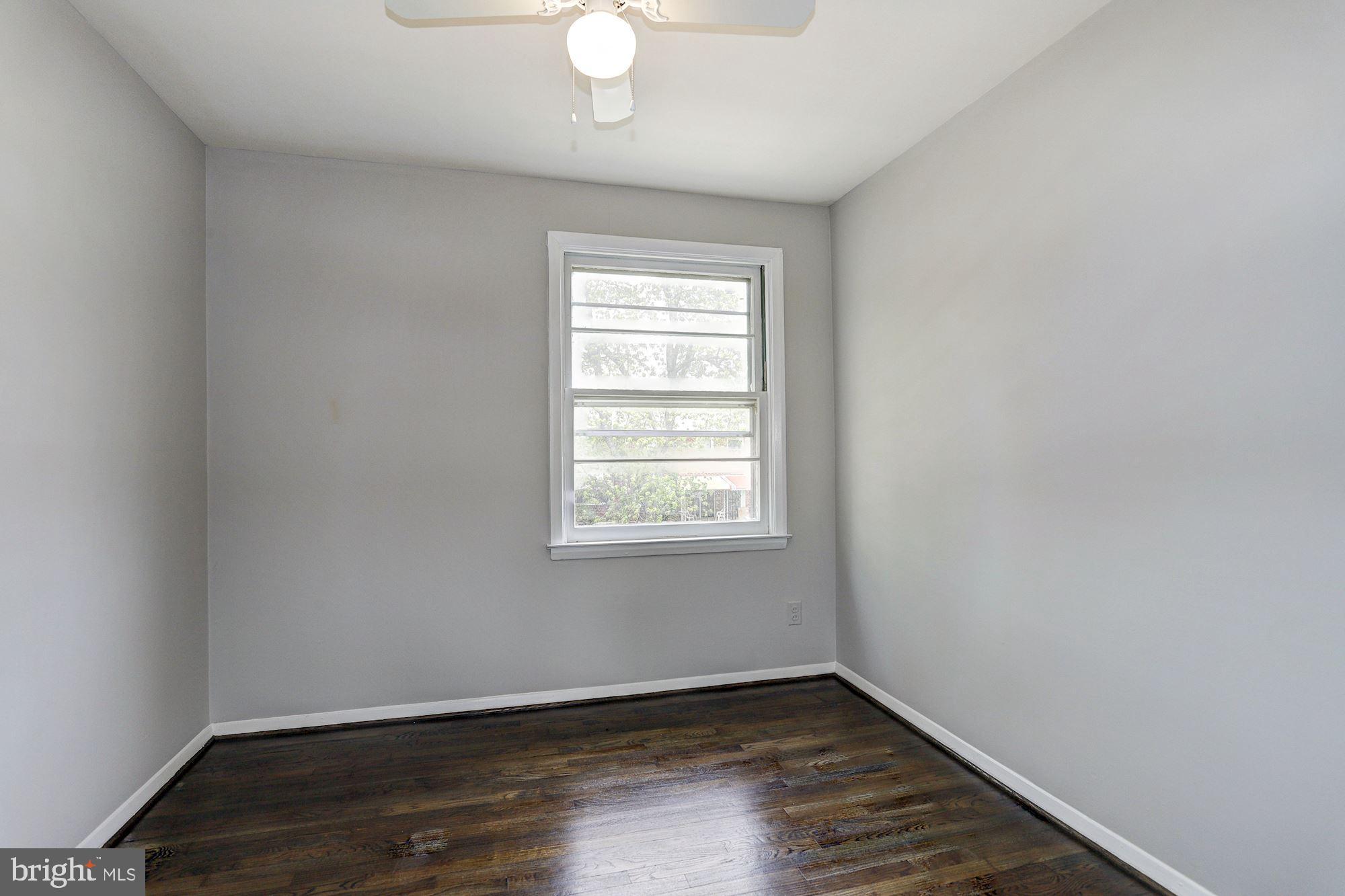 5223 Fredcrest Road Baltimore, MD 21229 - Photo 14 of 28 Bedroom
