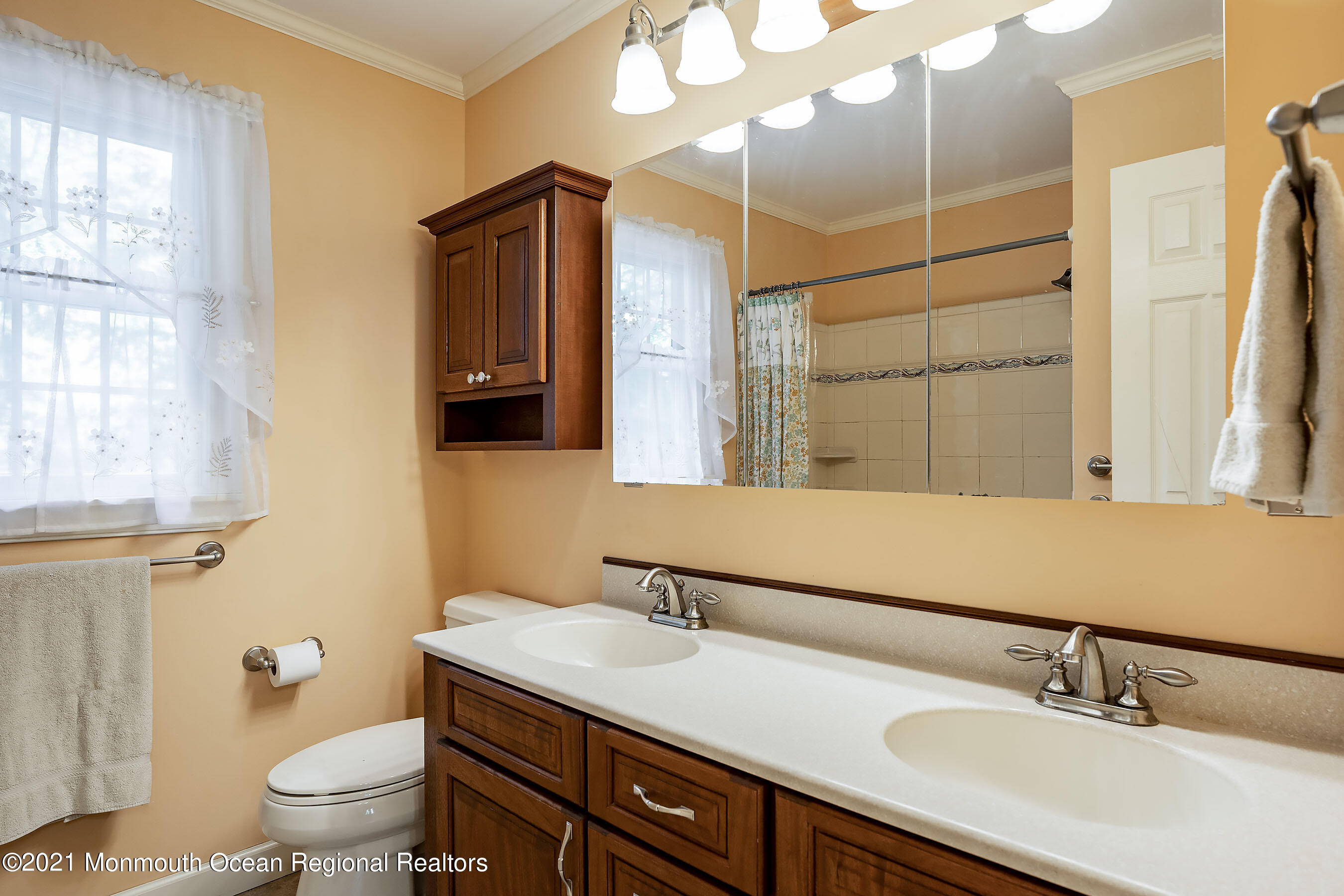 115 Havens Mill Road Freehold, NJ 07728 - Photo 31 of 44 Bath 1A