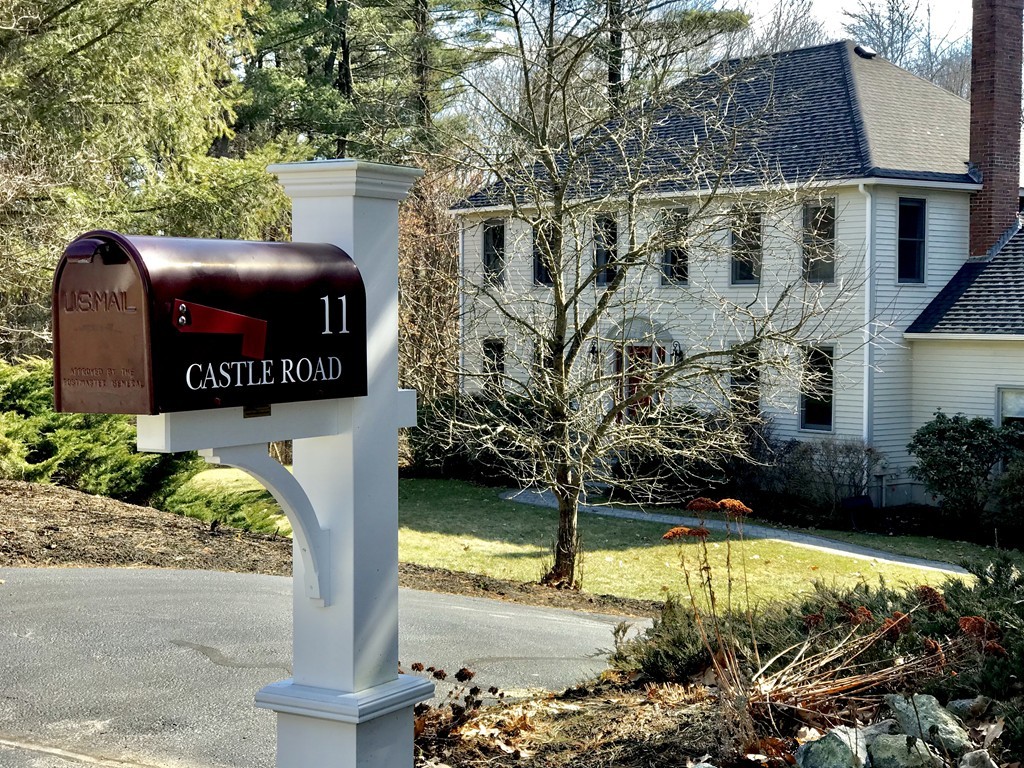 11 Castle Road Norfolk, MA 02056 - Photo 1 of 30 Gallery Image 1