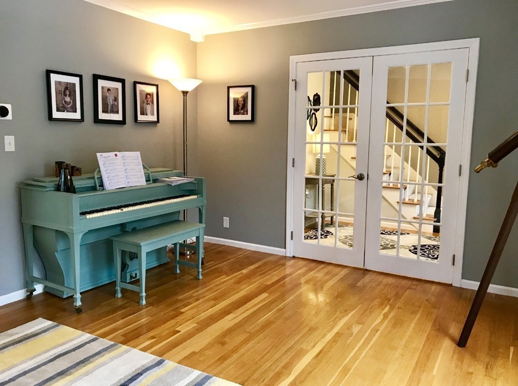 11 Castle Road Norfolk, MA 02056 - Photo 12 of 30 Gallery Image 12