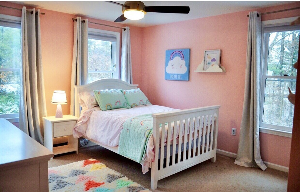 11 Castle Road Norfolk, MA 02056 - Photo 18 of 30 Gallery Image 18