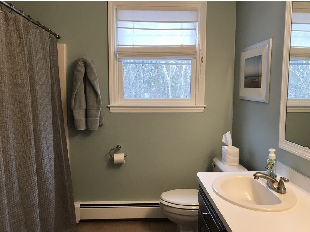 11 Castle Road Norfolk, MA 02056 - Photo 20 of 30 Gallery Image 20