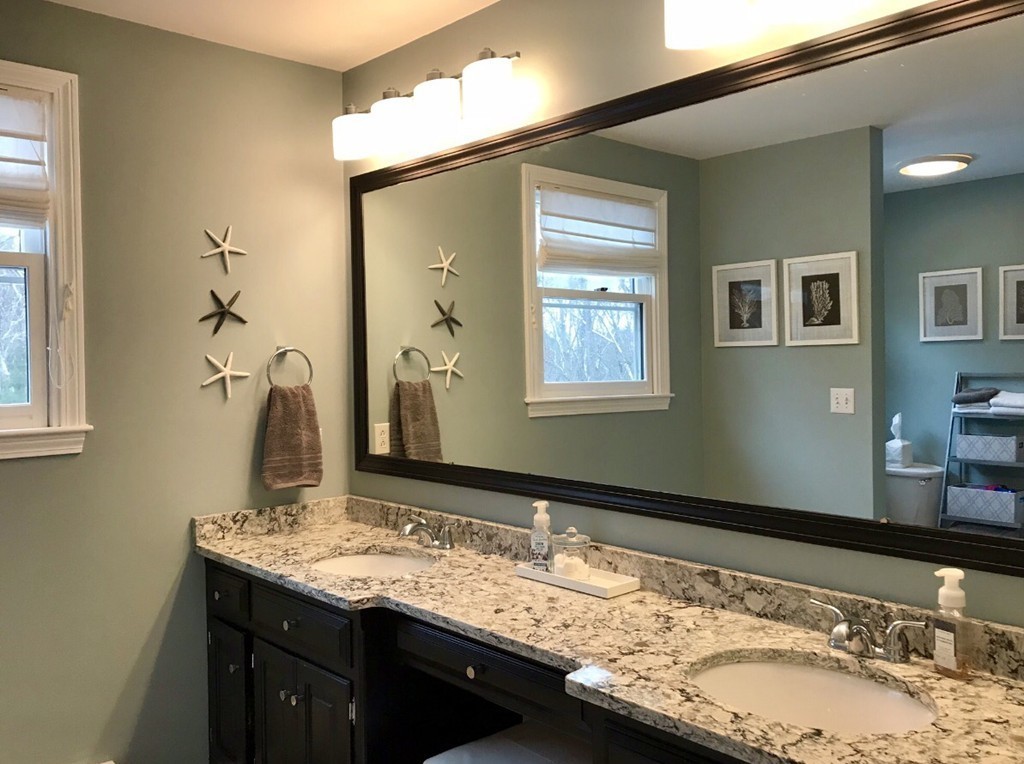11 Castle Road Norfolk, MA 02056 - Photo 23 of 30 Gallery Image 23