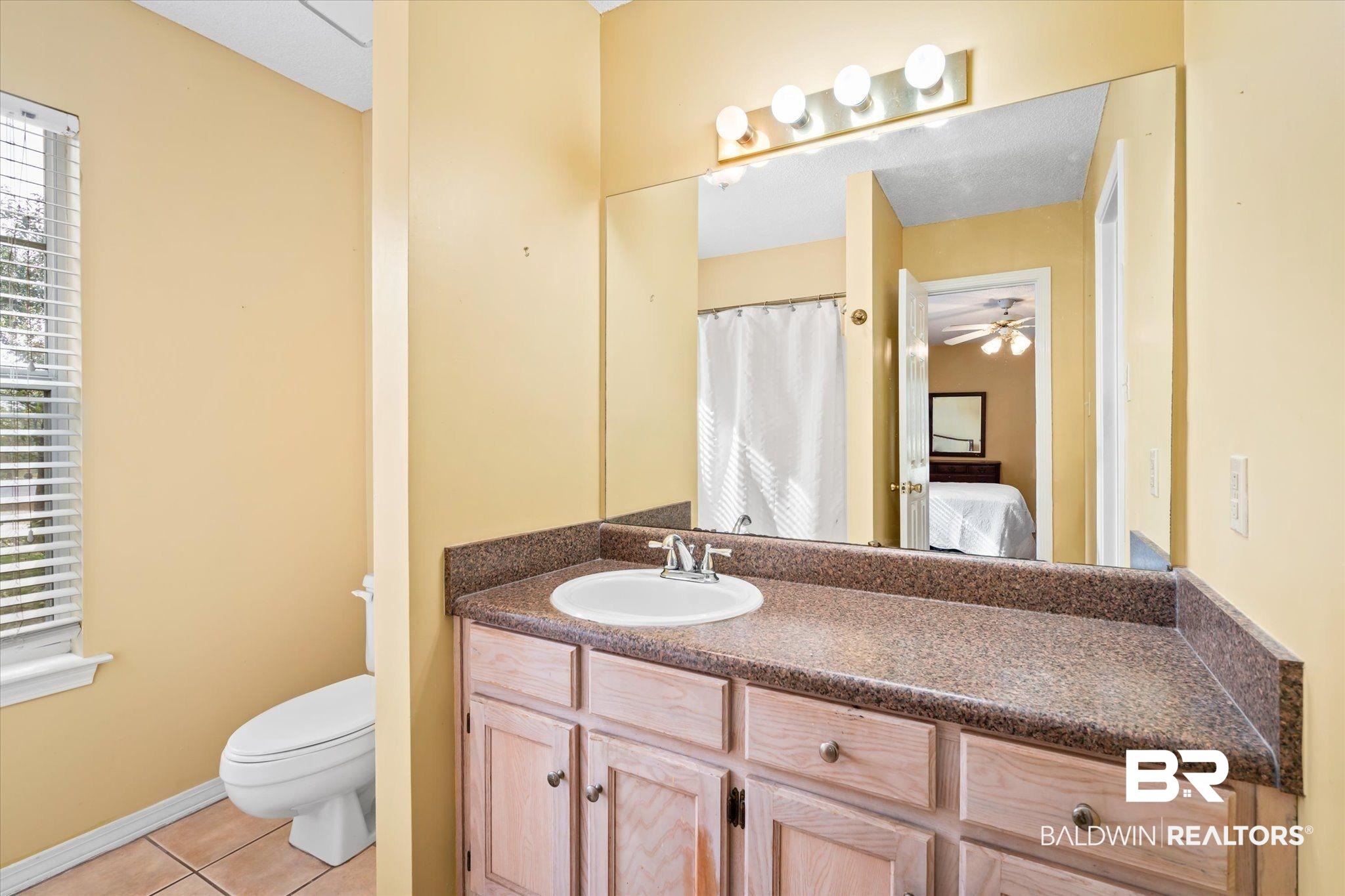 381 Lakeview Drive Mobile, AL 36695 - Photo 11 of 20