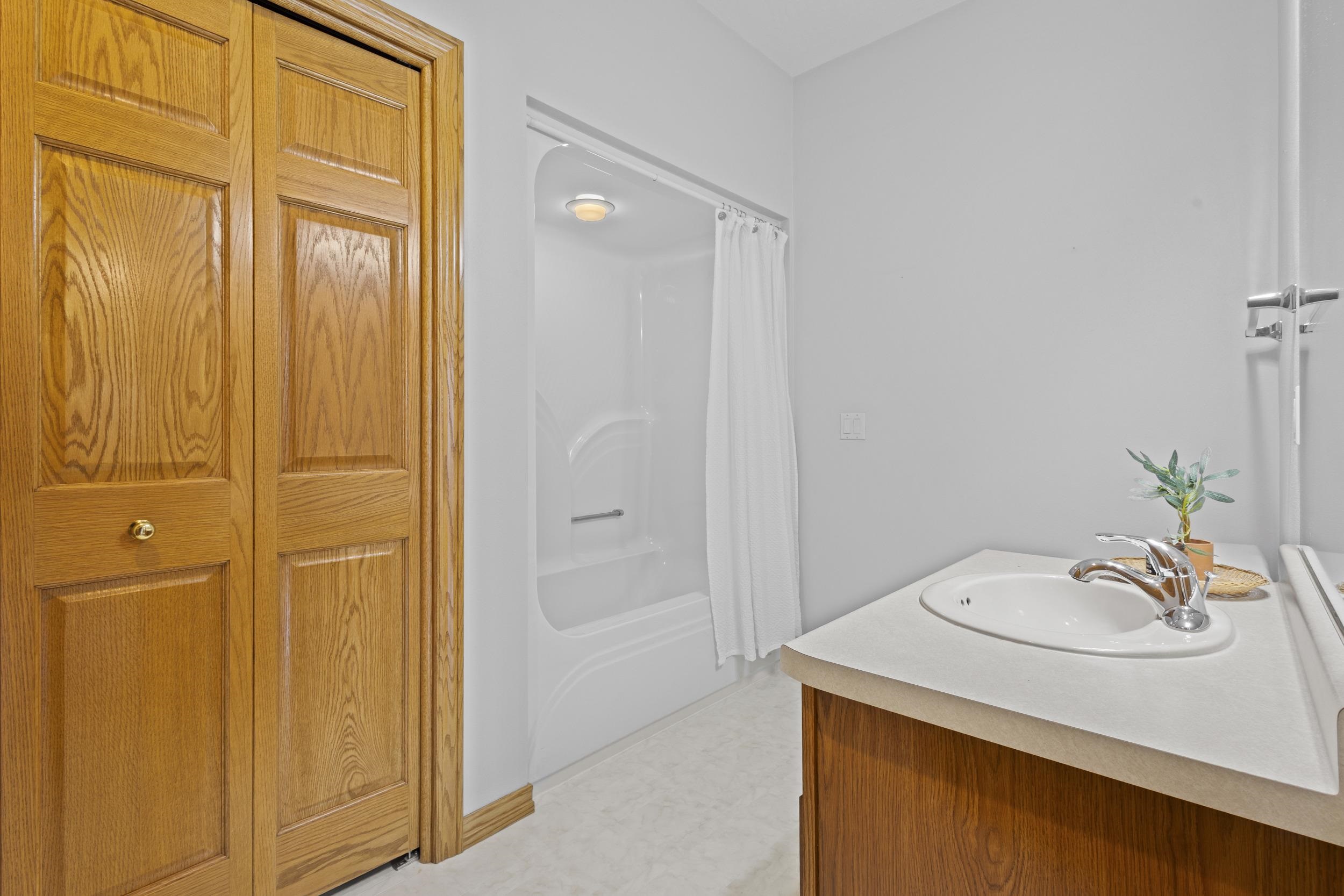 1819 East Sylvan Avenue Appleton, WI 54915 - Photo 34 of 69