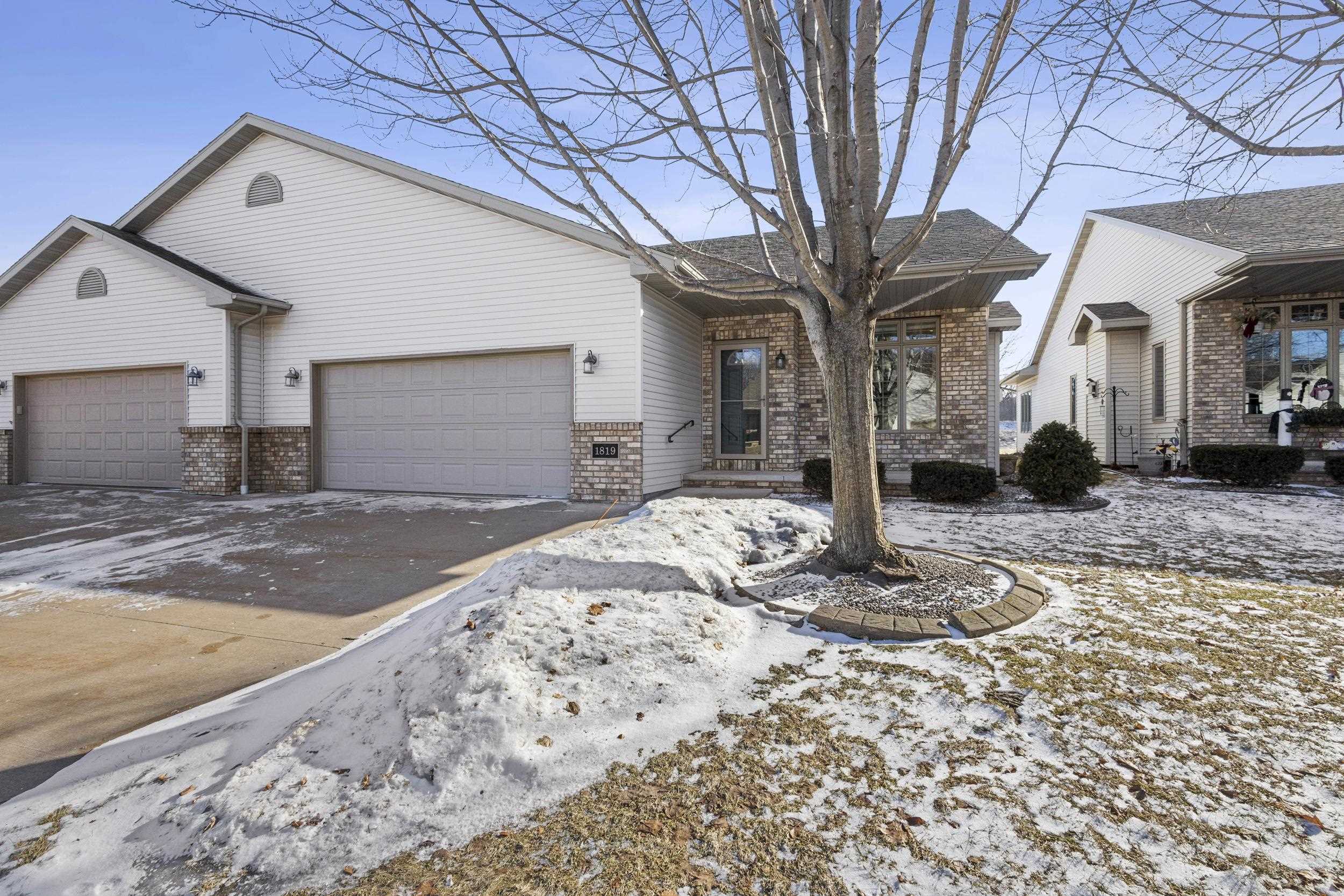 1819 East Sylvan Avenue Appleton, WI 54915 - Photo 4 of 69