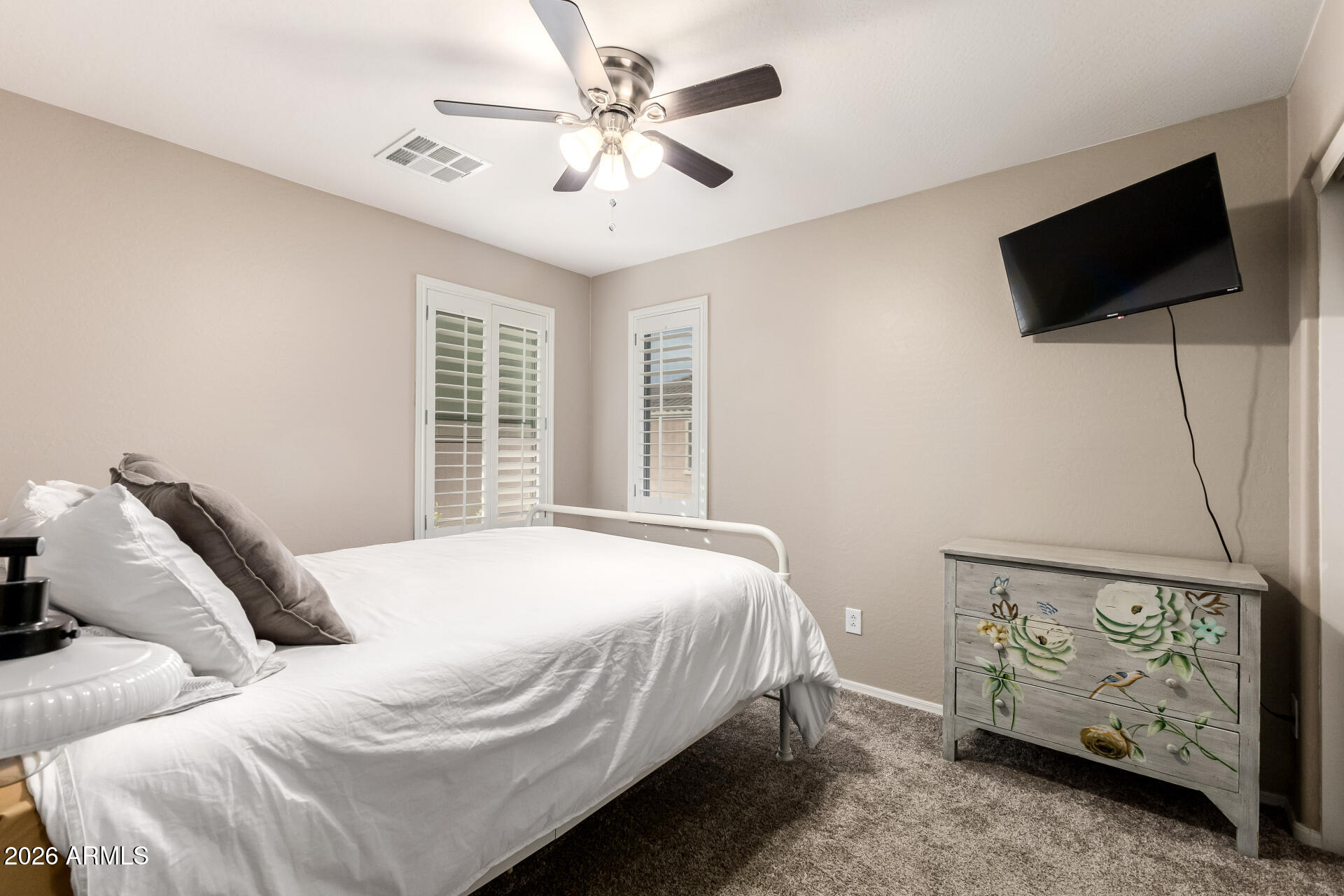 3262 East Milky Way Gilbert, AZ 85295 - Photo 14 of 22 24 Milky