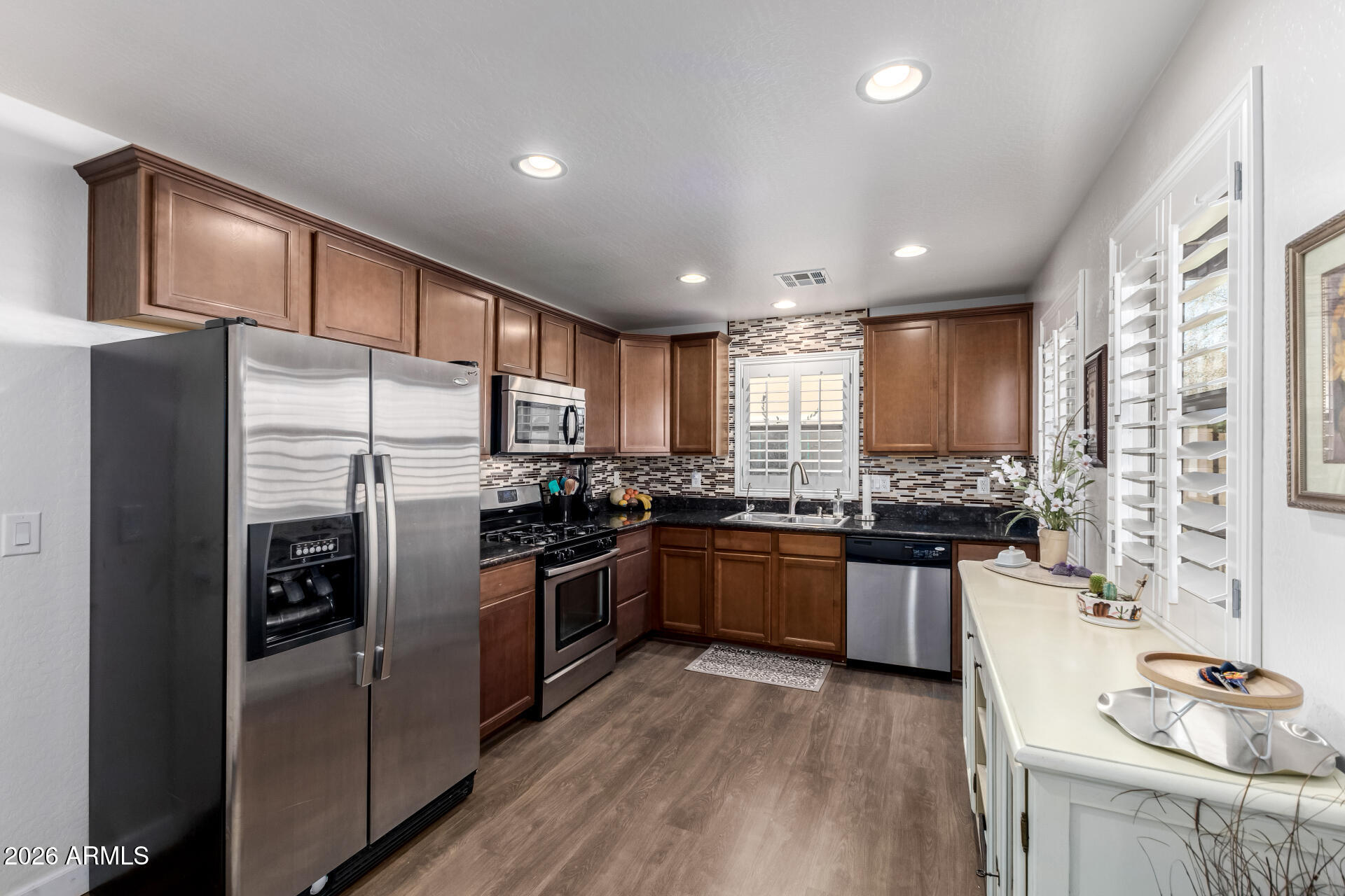 3262 East Milky Way Gilbert, AZ 85295 - Photo 6 of 22 11 Milky