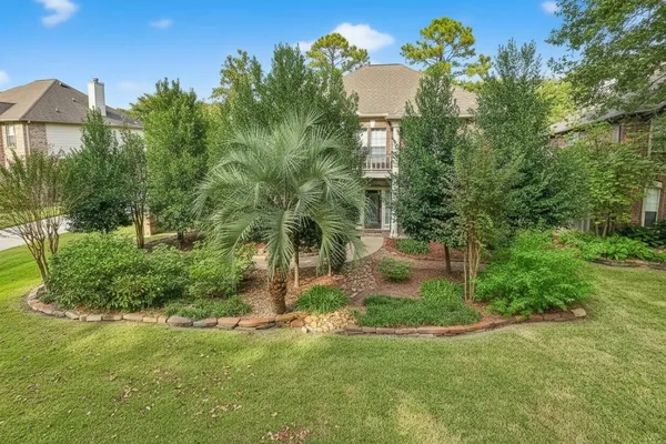 a view of a outdoor space